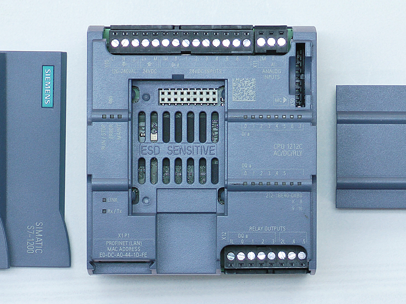 Siemens SIMATIC S7-1200 PLCs