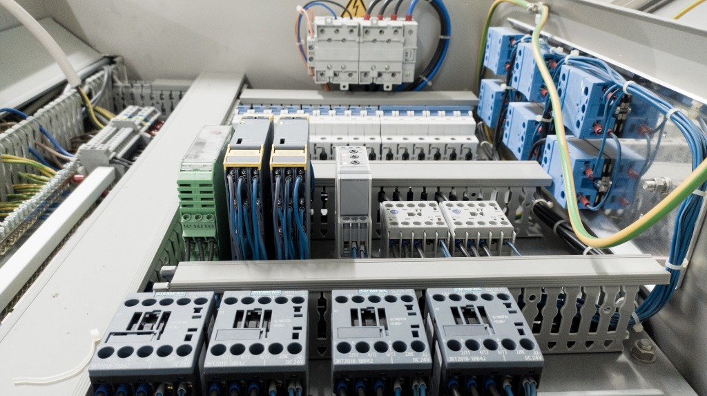 Electronics & Low Current